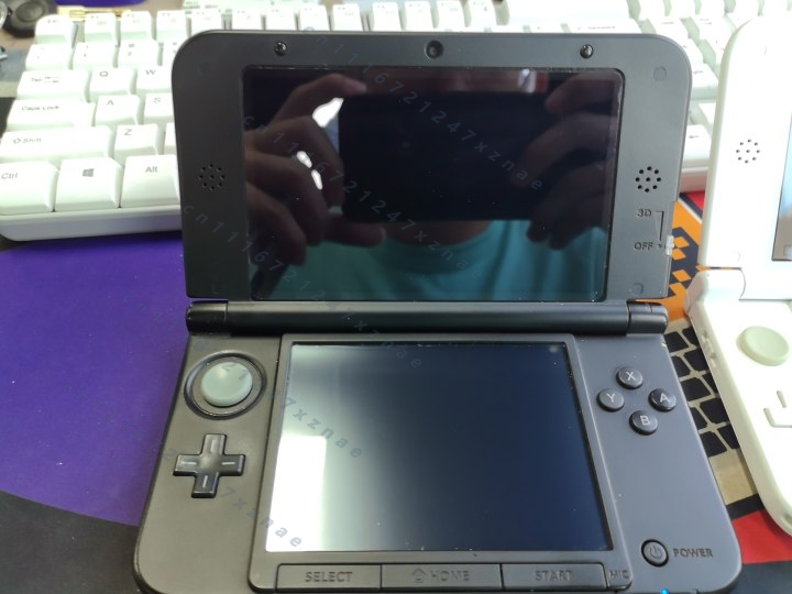 Board Game Is - Konsol Game Genggam 3DS XL Rekondisi,